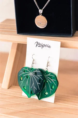 Whakarākei / Jewellery