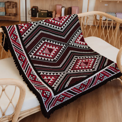 Pūmau - Mahana Blanket by Awhi