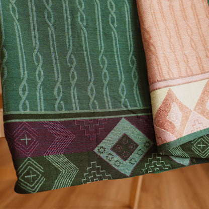 Te Kōkō - Mahana Blanket by Awhi