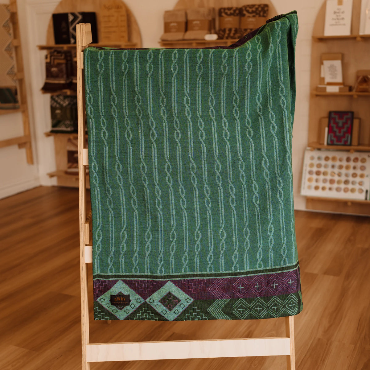 Te Kōkō - Mahana Blanket by Awhi